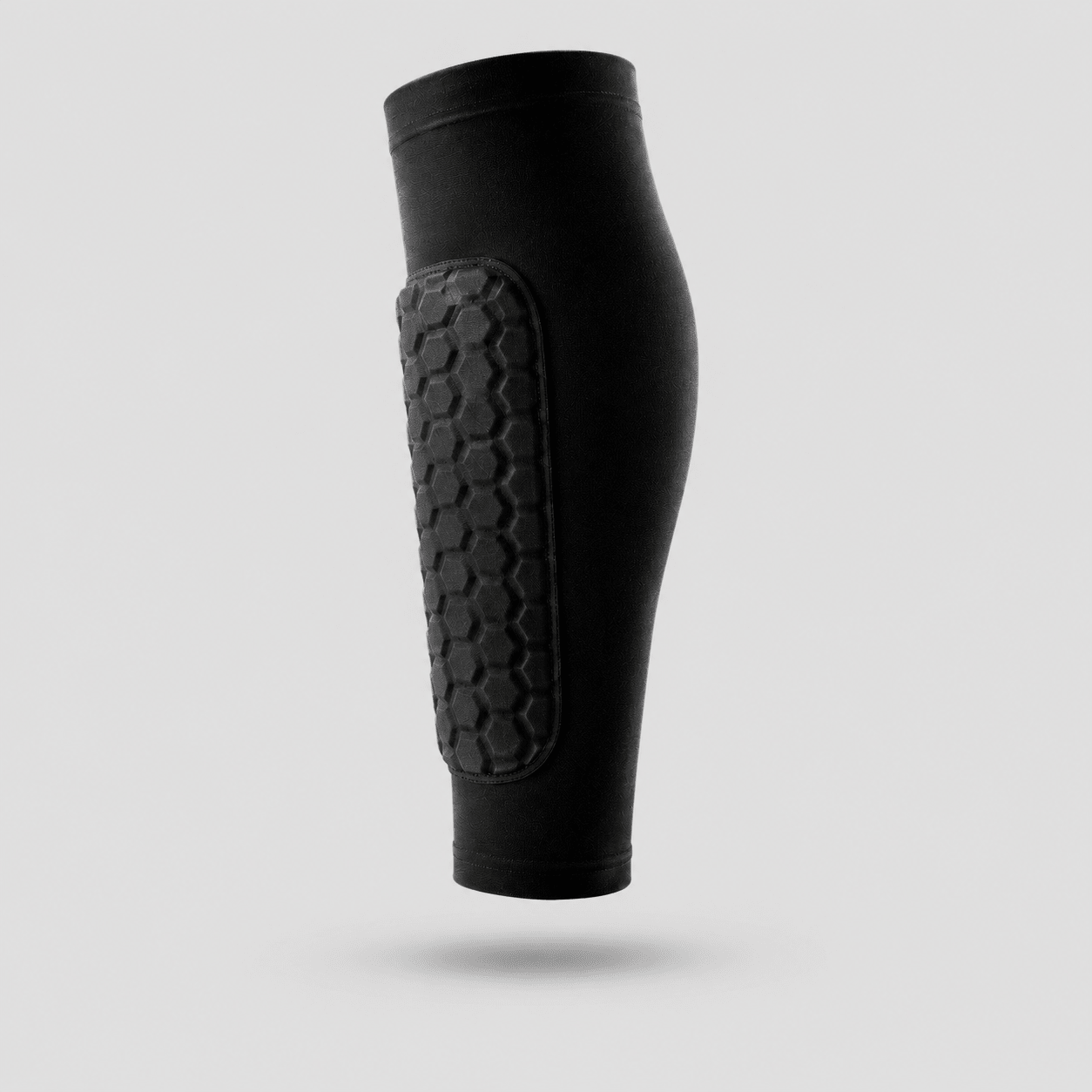 KO Premium Voetbal Scheenbeschermer Sleeves Honeycomb Bescherming & Anti-Slip | Zwart - KOgripsocks