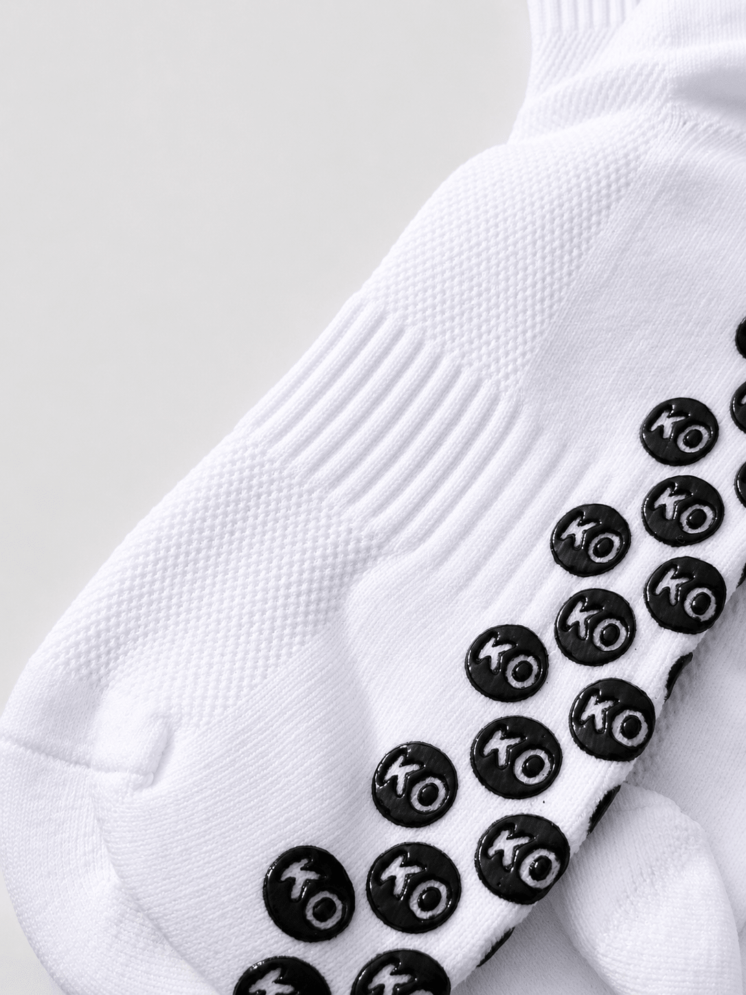 KOgripsocks White Edition Wit Premium Anti-Slip Voetbal Gripsokken - KOgripsocks