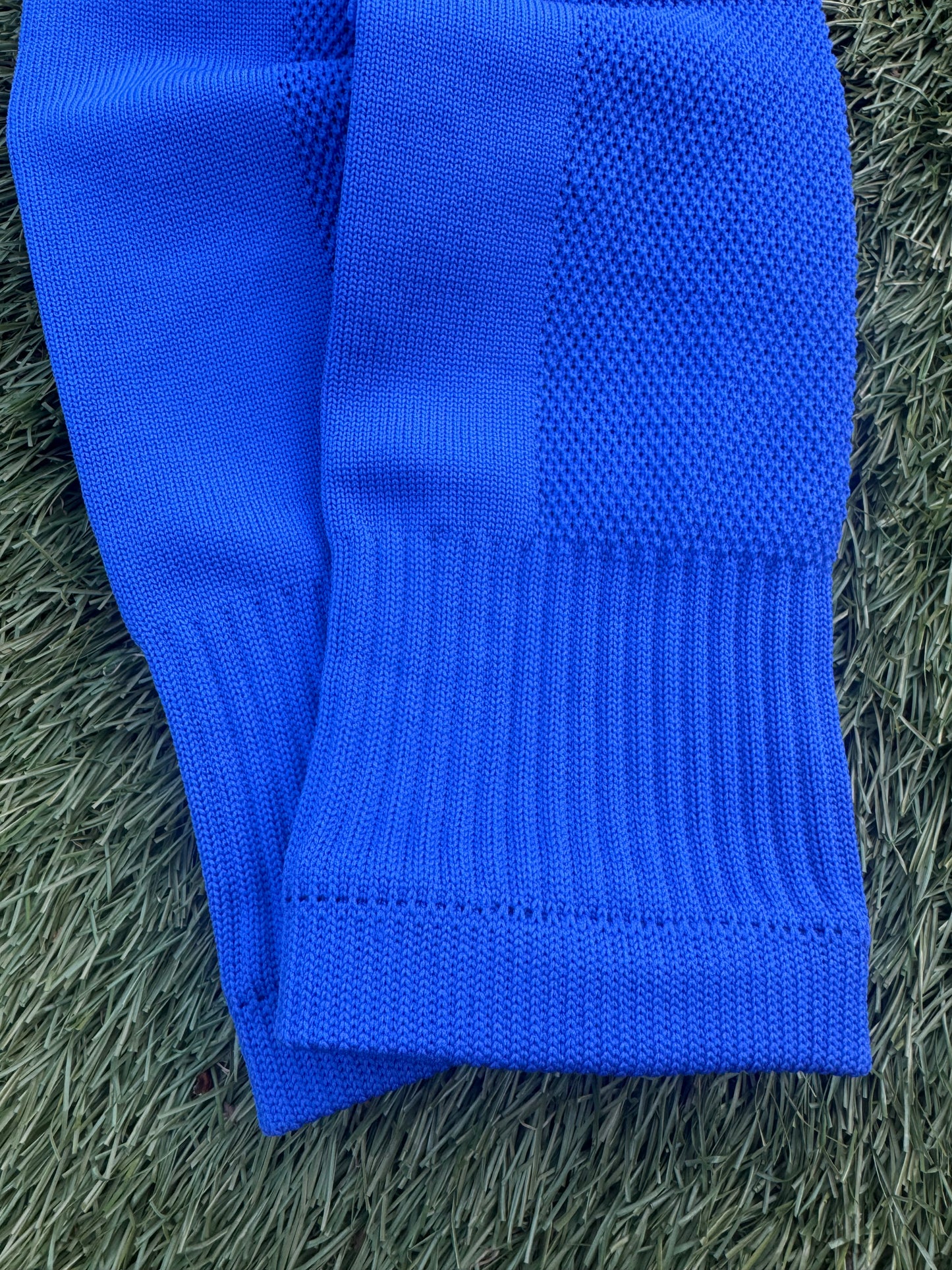 KO Sleeves – Over-de-Knie Kant-en-Klare Voetbalkousen voor Sport & Voetbal – Support, Stabiliteit & Comfort